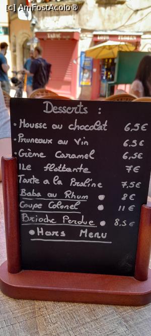 [P58] lista meniu la Cafe Restaurant Du Soleil » foto by Yolanda
 - 
<span class="allrVoted glyphicon glyphicon-heart hidden" id="av1541919"></span>
<a class="m-l-10 hidden" id="sv1541919" onclick="voting_Foto_DelVot(,1541919,9297)" role="button">șterge vot <span class="glyphicon glyphicon-remove"></span></a>
<a id="v91541919" class=" c-red"  onclick="voting_Foto_SetVot(1541919)" role="button"><span class="glyphicon glyphicon-heart-empty"></span> <b>LIKE</b> = Votează poza</a> <img class="hidden"  id="f1541919W9" src="/imagini/loader.gif" border="0" /><span class="AjErrMes hidden" id="e1541919ErM"></span>