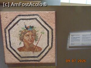 [P44] muzeul Lugdunum, mozaic cu Bacchus tânar » foto by Yolanda
 - 
<span class="allrVoted glyphicon glyphicon-heart hidden" id="av1542537"></span>
<a class="m-l-10 hidden" id="sv1542537" onclick="voting_Foto_DelVot(,1542537,9297)" role="button">șterge vot <span class="glyphicon glyphicon-remove"></span></a>
<a id="v91542537" class=" c-red"  onclick="voting_Foto_SetVot(1542537)" role="button"><span class="glyphicon glyphicon-heart-empty"></span> <b>LIKE</b> = Votează poza</a> <img class="hidden"  id="f1542537W9" src="/imagini/loader.gif" border="0" /><span class="AjErrMes hidden" id="e1542537ErM"></span>