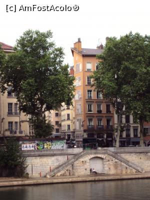 [P17] Altă pictură murală: Bibliotheque de la cite.  » foto by Carmen Ion
 - 
<span class="allrVoted glyphicon glyphicon-heart hidden" id="av925618"></span>
<a class="m-l-10 hidden" id="sv925618" onclick="voting_Foto_DelVot(,925618,9297)" role="button">șterge vot <span class="glyphicon glyphicon-remove"></span></a>
<a id="v9925618" class=" c-red"  onclick="voting_Foto_SetVot(925618)" role="button"><span class="glyphicon glyphicon-heart-empty"></span> <b>LIKE</b> = Votează poza</a> <img class="hidden"  id="f925618W9" src="/imagini/loader.gif" border="0" /><span class="AjErrMes hidden" id="e925618ErM"></span>