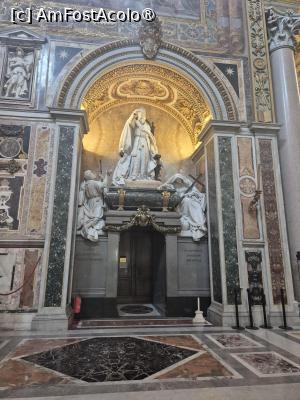 [P53] San Giovanni in Laterano » foto by adso
 - 
<span class="allrVoted glyphicon glyphicon-heart hidden" id="av1493794"></span>
<a class="m-l-10 hidden" id="sv1493794" onclick="voting_Foto_DelVot(,1493794,9312)" role="button">șterge vot <span class="glyphicon glyphicon-remove"></span></a>
<a id="v91493794" class=" c-red"  onclick="voting_Foto_SetVot(1493794)" role="button"><span class="glyphicon glyphicon-heart-empty"></span> <b>LIKE</b> = Votează poza</a> <img class="hidden"  id="f1493794W9" src="/imagini/loader.gif" border="0" /><span class="AjErrMes hidden" id="e1493794ErM"></span>