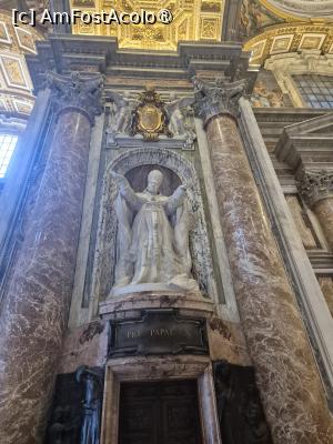 [P61] San Pietro in Vaticano » foto by adso
 - 
<span class="allrVoted glyphicon glyphicon-heart hidden" id="av1493802"></span>
<a class="m-l-10 hidden" id="sv1493802" onclick="voting_Foto_DelVot(,1493802,9312)" role="button">șterge vot <span class="glyphicon glyphicon-remove"></span></a>
<a id="v91493802" class=" c-red"  onclick="voting_Foto_SetVot(1493802)" role="button"><span class="glyphicon glyphicon-heart-empty"></span> <b>LIKE</b> = Votează poza</a> <img class="hidden"  id="f1493802W9" src="/imagini/loader.gif" border="0" /><span class="AjErrMes hidden" id="e1493802ErM"></span>