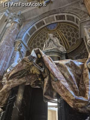 [P69] San Pietro in Vaticano » foto by adso
 - 
<span class="allrVoted glyphicon glyphicon-heart hidden" id="av1493810"></span>
<a class="m-l-10 hidden" id="sv1493810" onclick="voting_Foto_DelVot(,1493810,9312)" role="button">șterge vot <span class="glyphicon glyphicon-remove"></span></a>
<a id="v91493810" class=" c-red"  onclick="voting_Foto_SetVot(1493810)" role="button"><span class="glyphicon glyphicon-heart-empty"></span> <b>LIKE</b> = Votează poza</a> <img class="hidden"  id="f1493810W9" src="/imagini/loader.gif" border="0" /><span class="AjErrMes hidden" id="e1493810ErM"></span>