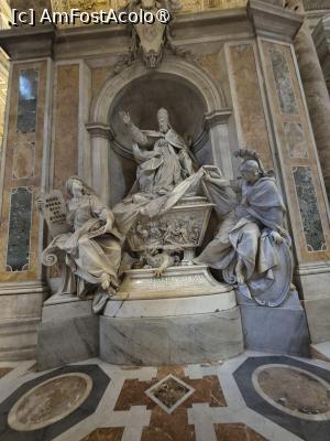 [P83] San Pietro in Vaticano » foto by adso
 - 
<span class="allrVoted glyphicon glyphicon-heart hidden" id="av1493824"></span>
<a class="m-l-10 hidden" id="sv1493824" onclick="voting_Foto_DelVot(,1493824,9312)" role="button">șterge vot <span class="glyphicon glyphicon-remove"></span></a>
<a id="v91493824" class=" c-red"  onclick="voting_Foto_SetVot(1493824)" role="button"><span class="glyphicon glyphicon-heart-empty"></span> <b>LIKE</b> = Votează poza</a> <img class="hidden"  id="f1493824W9" src="/imagini/loader.gif" border="0" /><span class="AjErrMes hidden" id="e1493824ErM"></span>