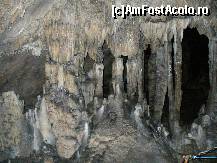 [P09] Pestera Muierii - stalactite si stalagmite - unele s-au unit si au format coloane » foto by ascent
 - 
<span class="allrVoted glyphicon glyphicon-heart hidden" id="av162648"></span>
<a class="m-l-10 hidden" id="sv162648" onclick="voting_Foto_DelVot(,162648,9382)" role="button">șterge vot <span class="glyphicon glyphicon-remove"></span></a>
<a id="v9162648" class=" c-red"  onclick="voting_Foto_SetVot(162648)" role="button"><span class="glyphicon glyphicon-heart-empty"></span> <b>LIKE</b> = Votează poza</a> <img class="hidden"  id="f162648W9" src="/imagini/loader.gif" border="0" /><span class="AjErrMes hidden" id="e162648ErM"></span>