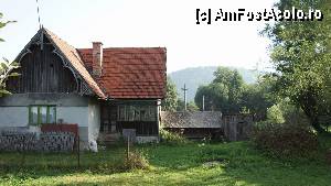 [P03] Casa bătrânească.  » foto by Utube
 - 
<span class="allrVoted glyphicon glyphicon-heart hidden" id="av350092"></span>
<a class="m-l-10 hidden" id="sv350092" onclick="voting_Foto_DelVot(,350092,9483)" role="button">șterge vot <span class="glyphicon glyphicon-remove"></span></a>
<a id="v9350092" class=" c-red"  onclick="voting_Foto_SetVot(350092)" role="button"><span class="glyphicon glyphicon-heart-empty"></span> <b>LIKE</b> = Votează poza</a> <img class="hidden"  id="f350092W9" src="/imagini/loader.gif" border="0" /><span class="AjErrMes hidden" id="e350092ErM"></span>