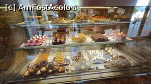 [P47] la cafenea » foto by elenaadina
 - 
<span class="allrVoted glyphicon glyphicon-heart hidden" id="av1532199"></span>
<a class="m-l-10 hidden" id="sv1532199" onclick="voting_Foto_DelVot(,1532199,9619)" role="button">șterge vot <span class="glyphicon glyphicon-remove"></span></a>
<a id="v91532199" class=" c-red"  onclick="voting_Foto_SetVot(1532199)" role="button"><span class="glyphicon glyphicon-heart-empty"></span> <b>LIKE</b> = Votează poza</a> <img class="hidden"  id="f1532199W9" src="/imagini/loader.gif" border="0" /><span class="AjErrMes hidden" id="e1532199ErM"></span>