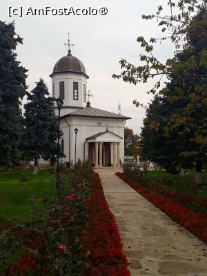 [P09] Mănăstirea Zamfira din comuna Lipănești, Prahova. » foto by Floria
 - 
<span class="allrVoted glyphicon glyphicon-heart hidden" id="av1498836"></span>
<a class="m-l-10 hidden" id="sv1498836" onclick="voting_Foto_DelVot(,1498836,9671)" role="button">șterge vot <span class="glyphicon glyphicon-remove"></span></a>
<a id="v91498836" class=" c-red"  onclick="voting_Foto_SetVot(1498836)" role="button"><span class="glyphicon glyphicon-heart-empty"></span> <b>LIKE</b> = Votează poza</a> <img class="hidden"  id="f1498836W9" src="/imagini/loader.gif" border="0" /><span class="AjErrMes hidden" id="e1498836ErM"></span>