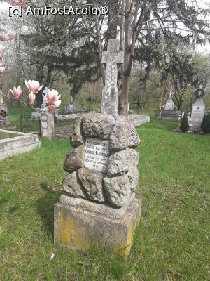 [P18] Cimitirul armenesc » foto by adso
 - 
<span class="allrVoted glyphicon glyphicon-heart hidden" id="av1529562"></span>
<a class="m-l-10 hidden" id="sv1529562" onclick="voting_Foto_DelVot(,1529562,9996)" role="button">șterge vot <span class="glyphicon glyphicon-remove"></span></a>
<a id="v91529562" class=" c-red"  onclick="voting_Foto_SetVot(1529562)" role="button"><span class="glyphicon glyphicon-heart-empty"></span> <b>LIKE</b> = Votează poza</a> <img class="hidden"  id="f1529562W9" src="/imagini/loader.gif" border="0" /><span class="AjErrMes hidden" id="e1529562ErM"></span>