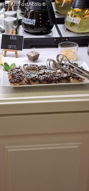 [P29] la micul dejun » foto by zlatna
 - 
<span class="allrVoted glyphicon glyphicon-heart hidden" id="av1507425"></span>
<a class="m-l-10 hidden" id="sv1507425" onclick="voting_Foto_DelVot(,1507425,10246)" role="button">șterge vot <span class="glyphicon glyphicon-remove"></span></a>
<a id="v91507425" class=" c-red"  onclick="voting_Foto_SetVot(1507425)" role="button"><span class="glyphicon glyphicon-heart-empty"></span> <b>LIKE</b> = Votează poza</a> <img class="hidden"  id="f1507425W9" src="/imagini/loader.gif" border="0" /><span class="AjErrMes hidden" id="e1507425ErM"></span>