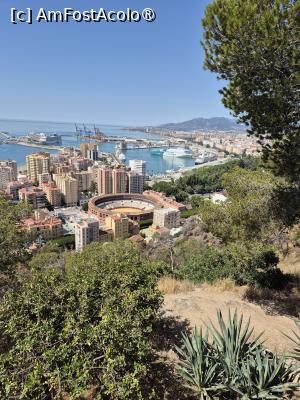 [P34] Malaga - orașul văzut de sus - aici se vede și arena pentru coride » foto by ANILU
 - 
<span class="allrVoted glyphicon glyphicon-heart hidden" id="av1485627"></span>
<a class="m-l-10 hidden" id="sv1485627" onclick="voting_Foto_DelVot(,1485627,10280)" role="button">șterge vot <span class="glyphicon glyphicon-remove"></span></a>
<a id="v91485627" class=" c-red"  onclick="voting_Foto_SetVot(1485627)" role="button"><span class="glyphicon glyphicon-heart-empty"></span> <b>LIKE</b> = Votează poza</a> <img class="hidden"  id="f1485627W9" src="/imagini/loader.gif" border="0" /><span class="AjErrMes hidden" id="e1485627ErM"></span>