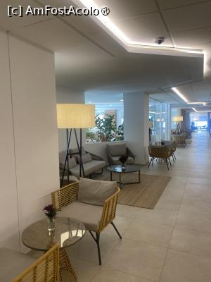 [P03] Recepție Hotel Helios » foto by Anda_10
 - 
<span class="allrVoted glyphicon glyphicon-heart hidden" id="av1478467"></span>
<a class="m-l-10 hidden" id="sv1478467" onclick="voting_Foto_DelVot(,1478467,10329)" role="button">șterge vot <span class="glyphicon glyphicon-remove"></span></a>
<a id="v91478467" class=" c-red"  onclick="voting_Foto_SetVot(1478467)" role="button"><span class="glyphicon glyphicon-heart-empty"></span> <b>LIKE</b> = Votează poza</a> <img class="hidden"  id="f1478467W9" src="/imagini/loader.gif" border="0" /><span class="AjErrMes hidden" id="e1478467ErM"></span>