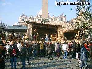 [P02] de craciun, scena nasterii Mantuitorului... in piata San Pietro » foto by viorelpop
 - 
<span class="allrVoted glyphicon glyphicon-heart hidden" id="av533072"></span>
<a class="m-l-10 hidden" id="sv533072" onclick="voting_Foto_DelVot(,533072,10398)" role="button">șterge vot <span class="glyphicon glyphicon-remove"></span></a>
<a id="v9533072" class=" c-red"  onclick="voting_Foto_SetVot(533072)" role="button"><span class="glyphicon glyphicon-heart-empty"></span> <b>LIKE</b> = Votează poza</a> <img class="hidden"  id="f533072W9" src="/imagini/loader.gif" border="0" /><span class="AjErrMes hidden" id="e533072ErM"></span>