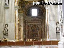 [P08] Altarul Prezentării Fecioarei Maria la Templu. La baza altarului, într-un sarcofag de cristal este înmormântat Sf. Pius X, ultimul papă canonizat » foto by Costi
 - 
<span class="allrVoted glyphicon glyphicon-heart hidden" id="av48775"></span>
<a class="m-l-10 hidden" id="sv48775" onclick="voting_Foto_DelVot(,48775,10398)" role="button">șterge vot <span class="glyphicon glyphicon-remove"></span></a>
<a id="v948775" class=" c-red"  onclick="voting_Foto_SetVot(48775)" role="button"><span class="glyphicon glyphicon-heart-empty"></span> <b>LIKE</b> = Votează poza</a> <img class="hidden"  id="f48775W9" src="/imagini/loader.gif" border="0" /><span class="AjErrMes hidden" id="e48775ErM"></span>