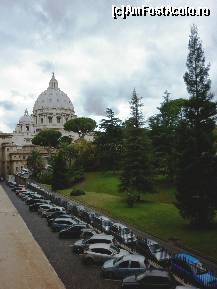 [P85] Muzeele Vaticanului,vedere spre Stradone dei Giardini,cu Bazilica San Pietro în plan îndepărtat » foto by mariana.olaru
 - 
<span class="allrVoted glyphicon glyphicon-heart hidden" id="av265712"></span>
<a class="m-l-10 hidden" id="sv265712" onclick="voting_Foto_DelVot(,265712,10398)" role="button">șterge vot <span class="glyphicon glyphicon-remove"></span></a>
<a id="v9265712" class=" c-red"  onclick="voting_Foto_SetVot(265712)" role="button"><span class="glyphicon glyphicon-heart-empty"></span> <b>LIKE</b> = Votează poza</a> <img class="hidden"  id="f265712W9" src="/imagini/loader.gif" border="0" /><span class="AjErrMes hidden" id="e265712ErM"></span>