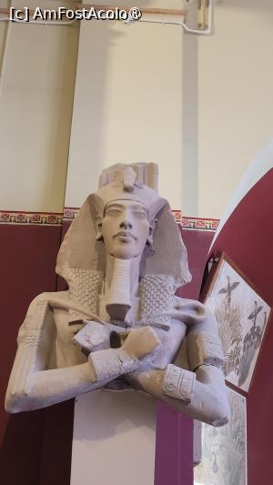 [P10] Vechiul muzeu egiptean din Cairo » foto by vlado2
 - 
<span class="allrVoted glyphicon glyphicon-heart hidden" id="av1524258"></span>
<a class="m-l-10 hidden" id="sv1524258" onclick="voting_Foto_DelVot(,1524258,10401)" role="button">șterge vot <span class="glyphicon glyphicon-remove"></span></a>
<a id="v91524258" class=" c-red"  onclick="voting_Foto_SetVot(1524258)" role="button"><span class="glyphicon glyphicon-heart-empty"></span> <b>LIKE</b> = Votează poza</a> <img class="hidden"  id="f1524258W9" src="/imagini/loader.gif" border="0" /><span class="AjErrMes hidden" id="e1524258ErM"></span>