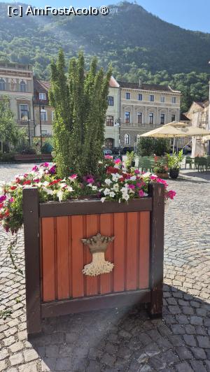 [P03] Brașov - prin centrul vechi » foto by ANILU
 - 
<span class="allrVoted glyphicon glyphicon-heart hidden" id="av1541372"></span>
<a class="m-l-10 hidden" id="sv1541372" onclick="voting_Foto_DelVot(,1541372,10418)" role="button">șterge vot <span class="glyphicon glyphicon-remove"></span></a>
<a id="v91541372" class=" c-red"  onclick="voting_Foto_SetVot(1541372)" role="button"><span class="glyphicon glyphicon-heart-empty"></span> <b>LIKE</b> = Votează poza</a> <img class="hidden"  id="f1541372W9" src="/imagini/loader.gif" border="0" /><span class="AjErrMes hidden" id="e1541372ErM"></span>