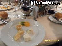 [P19] La restaurantul La Caravella aperitivul de mix branzeturi » foto by Alina53
 - 
<span class="allrVoted glyphicon glyphicon-heart hidden" id="av321885"></span>
<a class="m-l-10 hidden" id="sv321885" onclick="voting_Foto_DelVot(,321885,10493)" role="button">șterge vot <span class="glyphicon glyphicon-remove"></span></a>
<a id="v9321885" class=" c-red"  onclick="voting_Foto_SetVot(321885)" role="button"><span class="glyphicon glyphicon-heart-empty"></span> <b>LIKE</b> = Votează poza</a> <img class="hidden"  id="f321885W9" src="/imagini/loader.gif" border="0" /><span class="AjErrMes hidden" id="e321885ErM"></span>