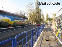 [P02] accesul catre parc, flancat de grafitti » foto by a.sr*
 - 
<span class="allrVoted glyphicon glyphicon-heart hidden" id="av272630"></span>
<a class="m-l-10 hidden" id="sv272630" onclick="voting_Foto_DelVot(,272630,10549)" role="button">șterge vot <span class="glyphicon glyphicon-remove"></span></a>
<a id="v9272630" class=" c-red"  onclick="voting_Foto_SetVot(272630)" role="button"><span class="glyphicon glyphicon-heart-empty"></span> <b>LIKE</b> = Votează poza</a> <img class="hidden"  id="f272630W9" src="/imagini/loader.gif" border="0" /><span class="AjErrMes hidden" id="e272630ErM"></span>