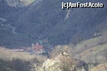 [P11] In sfarsit am ajuns!!! Asa se vede, de sus, mareata catedrala Covadonga! Nu-i asa ca-i extraordinara??? » foto by alinaro
 - 
<span class="allrVoted glyphicon glyphicon-heart hidden" id="av273339"></span>
<a class="m-l-10 hidden" id="sv273339" onclick="voting_Foto_DelVot(,273339,10554)" role="button">șterge vot <span class="glyphicon glyphicon-remove"></span></a>
<a id="v9273339" class=" c-red"  onclick="voting_Foto_SetVot(273339)" role="button"><span class="glyphicon glyphicon-heart-empty"></span> <b>LIKE</b> = Votează poza</a> <img class="hidden"  id="f273339W9" src="/imagini/loader.gif" border="0" /><span class="AjErrMes hidden" id="e273339ErM"></span>