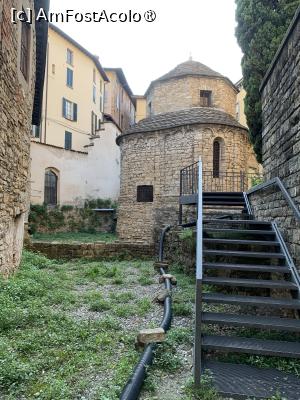 [P37] Bergamo Alta Citta,capela sfanta cruce » foto by AZE
 - 
<span class="allrVoted glyphicon glyphicon-heart hidden" id="av1455678"></span>
<a class="m-l-10 hidden" id="sv1455678" onclick="voting_Foto_DelVot(,1455678,10639)" role="button">șterge vot <span class="glyphicon glyphicon-remove"></span></a>
<a id="v91455678" class=" c-red"  onclick="voting_Foto_SetVot(1455678)" role="button"><span class="glyphicon glyphicon-heart-empty"></span> <b>LIKE</b> = Votează poza</a> <img class="hidden"  id="f1455678W9" src="/imagini/loader.gif" border="0" /><span class="AjErrMes hidden" id="e1455678ErM"></span>