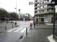 [P14] Cand veniti de la autogara, dupa ce treceti de acest hotel, faceti prima la stanga si ajungeti langa Pensio Margarit. Puteti merge si drept inainte, pana langa rau si apoi sa faceti stanga. Tot una. » foto by TraianS
 - 
<span class="allrVoted glyphicon glyphicon-heart hidden" id="av278451"></span>
<a class="m-l-10 hidden" id="sv278451" onclick="voting_Foto_DelVot(,278451,10651)" role="button">șterge vot <span class="glyphicon glyphicon-remove"></span></a>
<a id="v9278451" class=" c-red"  onclick="voting_Foto_SetVot(278451)" role="button"><span class="glyphicon glyphicon-heart-empty"></span> <b>LIKE</b> = Votează poza</a> <img class="hidden"  id="f278451W9" src="/imagini/loader.gif" border="0" /><span class="AjErrMes hidden" id="e278451ErM"></span>