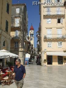 [P19] campanila bisericii Sf Siridon, biserica aflata pe strada cu acelasi nume care este perpendiculara pe Bulevardul Kapodistriou bulevard care margineste Spianada in partea de vest » foto by Cristian_h
 - 
<span class="allrVoted glyphicon glyphicon-heart hidden" id="av101971"></span>
<a class="m-l-10 hidden" id="sv101971" onclick="voting_Foto_DelVot(,101971,10697)" role="button">șterge vot <span class="glyphicon glyphicon-remove"></span></a>
<a id="v9101971" class=" c-red"  onclick="voting_Foto_SetVot(101971)" role="button"><span class="glyphicon glyphicon-heart-empty"></span> <b>LIKE</b> = Votează poza</a> <img class="hidden"  id="f101971W9" src="/imagini/loader.gif" border="0" /><span class="AjErrMes hidden" id="e101971ErM"></span>