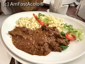 [P14] Pivnița Sf. Gheorghe. Gulaș de căprioară cu găluște. » foto by Floria
 - 
<span class="allrVoted glyphicon glyphicon-heart hidden" id="av1515727"></span>
<a class="m-l-10 hidden" id="sv1515727" onclick="voting_Foto_DelVot(,1515727,10730)" role="button">șterge vot <span class="glyphicon glyphicon-remove"></span></a>
<a id="v91515727" class=" c-red"  onclick="voting_Foto_SetVot(1515727)" role="button"><span class="glyphicon glyphicon-heart-empty"></span> <b>LIKE</b> = Votează poza</a> <img class="hidden"  id="f1515727W9" src="/imagini/loader.gif" border="0" /><span class="AjErrMes hidden" id="e1515727ErM"></span>