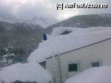 [P02] asa arata peisajul in ischgl 14.01.2012 » foto by murariu
 - 
<span class="allrVoted glyphicon glyphicon-heart hidden" id="av288316"></span>
<a class="m-l-10 hidden" id="sv288316" onclick="voting_Foto_DelVot(,288316,10864)" role="button">șterge vot <span class="glyphicon glyphicon-remove"></span></a>
<a id="v9288316" class=" c-red"  onclick="voting_Foto_SetVot(288316)" role="button"><span class="glyphicon glyphicon-heart-empty"></span> <b>LIKE</b> = Votează poza</a> <img class="hidden"  id="f288316W9" src="/imagini/loader.gif" border="0" /><span class="AjErrMes hidden" id="e288316ErM"></span>