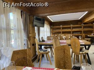 P12 [OCT-2023] Casa Românească din Căciulata – prin restaurant