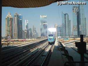 [P04] Cu Metroul spre Mall Dubai » foto by Cristian
 - 
<span class="allrVoted glyphicon glyphicon-heart hidden" id="av558650"></span>
<a class="m-l-10 hidden" id="sv558650" onclick="voting_Foto_DelVot(,558650,10890)" role="button">șterge vot <span class="glyphicon glyphicon-remove"></span></a>
<a id="v9558650" class=" c-red"  onclick="voting_Foto_SetVot(558650)" role="button"><span class="glyphicon glyphicon-heart-empty"></span> <b>LIKE</b> = Votează poza</a> <img class="hidden"  id="f558650W9" src="/imagini/loader.gif" border="0" /><span class="AjErrMes hidden" id="e558650ErM"></span>