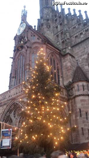 [P08] Nurnberg - St Lorenz Kirche » foto by giuliani
 - 
<span class="allrVoted glyphicon glyphicon-heart hidden" id="av700133"></span>
<a class="m-l-10 hidden" id="sv700133" onclick="voting_Foto_DelVot(,700133,10894)" role="button">șterge vot <span class="glyphicon glyphicon-remove"></span></a>
<a id="v9700133" class=" c-red"  onclick="voting_Foto_SetVot(700133)" role="button"><span class="glyphicon glyphicon-heart-empty"></span> <b>LIKE</b> = Votează poza</a> <img class="hidden"  id="f700133W9" src="/imagini/loader.gif" border="0" /><span class="AjErrMes hidden" id="e700133ErM"></span>