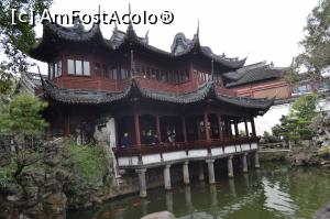 [P10] Pavilion in Yu Garden » foto by AZE
 - 
<span class="allrVoted glyphicon glyphicon-heart hidden" id="av860127"></span>
<a class="m-l-10 hidden" id="sv860127" onclick="voting_Foto_DelVot(,860127,11037)" role="button">șterge vot <span class="glyphicon glyphicon-remove"></span></a>
<a id="v9860127" class=" c-red"  onclick="voting_Foto_SetVot(860127)" role="button"><span class="glyphicon glyphicon-heart-empty"></span> <b>LIKE</b> = Votează poza</a> <img class="hidden"  id="f860127W9" src="/imagini/loader.gif" border="0" /><span class="AjErrMes hidden" id="e860127ErM"></span>