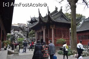 [P16] Pavilion in Yu Garden » foto by AZE
 - 
<span class="allrVoted glyphicon glyphicon-heart hidden" id="av860133"></span>
<a class="m-l-10 hidden" id="sv860133" onclick="voting_Foto_DelVot(,860133,11037)" role="button">șterge vot <span class="glyphicon glyphicon-remove"></span></a>
<a id="v9860133" class=" c-red"  onclick="voting_Foto_SetVot(860133)" role="button"><span class="glyphicon glyphicon-heart-empty"></span> <b>LIKE</b> = Votează poza</a> <img class="hidden"  id="f860133W9" src="/imagini/loader.gif" border="0" /><span class="AjErrMes hidden" id="e860133ErM"></span>