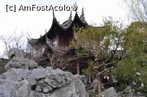 [P35] Pavilion in Yu Garden » foto by AZE
 - 
<span class="allrVoted glyphicon glyphicon-heart hidden" id="av860152"></span>
<a class="m-l-10 hidden" id="sv860152" onclick="voting_Foto_DelVot(,860152,11037)" role="button">șterge vot <span class="glyphicon glyphicon-remove"></span></a>
<a id="v9860152" class=" c-red"  onclick="voting_Foto_SetVot(860152)" role="button"><span class="glyphicon glyphicon-heart-empty"></span> <b>LIKE</b> = Votează poza</a> <img class="hidden"  id="f860152W9" src="/imagini/loader.gif" border="0" /><span class="AjErrMes hidden" id="e860152ErM"></span>