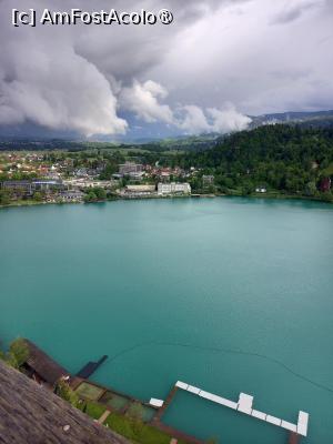 [P04] Lacul Bled - Slovenia » foto by zlatna
 - 
<span class="allrVoted glyphicon glyphicon-heart hidden" id="av1508620"></span>
<a class="m-l-10 hidden" id="sv1508620" onclick="voting_Foto_DelVot(,1508620,11040)" role="button">șterge vot <span class="glyphicon glyphicon-remove"></span></a>
<a id="v91508620" class=" c-red"  onclick="voting_Foto_SetVot(1508620)" role="button"><span class="glyphicon glyphicon-heart-empty"></span> <b>LIKE</b> = Votează poza</a> <img class="hidden"  id="f1508620W9" src="/imagini/loader.gif" border="0" /><span class="AjErrMes hidden" id="e1508620ErM"></span>