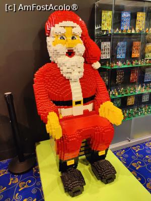 [P15] La plimbare în jurul lacului Bled; muzeul Lego » foto by crismis
 - 
<span class="allrVoted glyphicon glyphicon-heart hidden" id="av1513810"></span>
<a class="m-l-10 hidden" id="sv1513810" onclick="voting_Foto_DelVot(,1513810,11040)" role="button">șterge vot <span class="glyphicon glyphicon-remove"></span></a>
<a id="v91513810" class=" c-red"  onclick="voting_Foto_SetVot(1513810)" role="button"><span class="glyphicon glyphicon-heart-empty"></span> <b>LIKE</b> = Votează poza</a> <img class="hidden"  id="f1513810W9" src="/imagini/loader.gif" border="0" /><span class="AjErrMes hidden" id="e1513810ErM"></span>