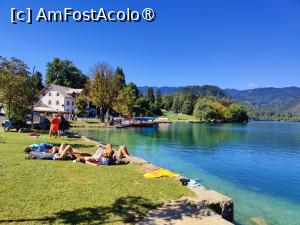 [P32] La plimbare în jurul lacului Bled » foto by crismis
 - 
<span class="allrVoted glyphicon glyphicon-heart hidden" id="av1513823"></span>
<a class="m-l-10 hidden" id="sv1513823" onclick="voting_Foto_DelVot(,1513823,11040)" role="button">șterge vot <span class="glyphicon glyphicon-remove"></span></a>
<a id="v91513823" class=" c-red"  onclick="voting_Foto_SetVot(1513823)" role="button"><span class="glyphicon glyphicon-heart-empty"></span> <b>LIKE</b> = Votează poza</a> <img class="hidden"  id="f1513823W9" src="/imagini/loader.gif" border="0" /><span class="AjErrMes hidden" id="e1513823ErM"></span>