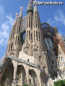 [P14] Sagrada Familia » foto by Michi
 - 
<span class="allrVoted glyphicon glyphicon-heart hidden" id="av470834"></span>
<a class="m-l-10 hidden" id="sv470834" onclick="voting_Foto_DelVot(,470834,11160)" role="button">șterge vot <span class="glyphicon glyphicon-remove"></span></a>
<a id="v9470834" class=" c-red"  onclick="voting_Foto_SetVot(470834)" role="button"><span class="glyphicon glyphicon-heart-empty"></span> <b>LIKE</b> = Votează poza</a> <img class="hidden"  id="f470834W9" src="/imagini/loader.gif" border="0" /><span class="AjErrMes hidden" id="e470834ErM"></span>