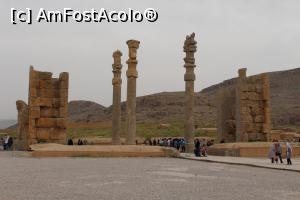 P11 [APR-2017] Persepolis, Poarta Națiunilor văzută din lateral mergând spre Palatul Apadana