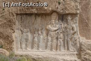 [P64] Naqsh-e Rostam, „Încoronarea lui Narse”, de către Aredvi Sura Anahita, zeița iraniană a apelor » foto by mprofeanu
 - 
<span class="allrVoted glyphicon glyphicon-heart hidden" id="av876083"></span>
<a class="m-l-10 hidden" id="sv876083" onclick="voting_Foto_DelVot(,876083,11195)" role="button">șterge vot <span class="glyphicon glyphicon-remove"></span></a>
<a id="v9876083" class=" c-red"  onclick="voting_Foto_SetVot(876083)" role="button"><span class="glyphicon glyphicon-heart-empty"></span> <b>LIKE</b> = Votează poza</a> <img class="hidden"  id="f876083W9" src="/imagini/loader.gif" border="0" /><span class="AjErrMes hidden" id="e876083ErM"></span>