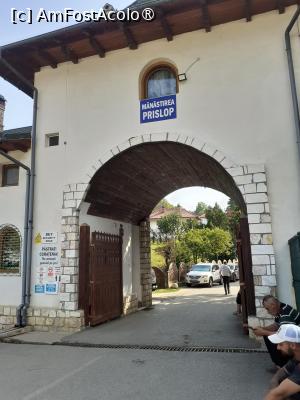 [P06] Intrarea în mrea Prislop » foto by Michi
 - 
<span class="allrVoted glyphicon glyphicon-heart hidden" id="av1496984"></span>
<a class="m-l-10 hidden" id="sv1496984" onclick="voting_Foto_DelVot(,1496984,11234)" role="button">șterge vot <span class="glyphicon glyphicon-remove"></span></a>
<a id="v91496984" class=" c-red"  onclick="voting_Foto_SetVot(1496984)" role="button"><span class="glyphicon glyphicon-heart-empty"></span> <b>LIKE</b> = Votează poza</a> <img class="hidden"  id="f1496984W9" src="/imagini/loader.gif" border="0" /><span class="AjErrMes hidden" id="e1496984ErM"></span>
