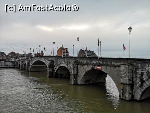 [P17] Pont de Jambes (Podul de Piatră)  » foto by crismis
 - 
<span class="allrVoted glyphicon glyphicon-heart hidden" id="av1061357"></span>
<a class="m-l-10 hidden" id="sv1061357" onclick="voting_Foto_DelVot(,1061357,11324)" role="button">șterge vot <span class="glyphicon glyphicon-remove"></span></a>
<a id="v91061357" class=" c-red"  onclick="voting_Foto_SetVot(1061357)" role="button"><span class="glyphicon glyphicon-heart-empty"></span> <b>LIKE</b> = Votează poza</a> <img class="hidden"  id="f1061357W9" src="/imagini/loader.gif" border="0" /><span class="AjErrMes hidden" id="e1061357ErM"></span>