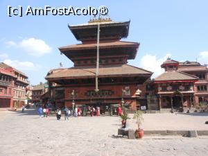 [P21] Bhaktapur - În Piața Bhaktapur Durbar. » foto by iulianic
 - 
<span class="allrVoted glyphicon glyphicon-heart hidden" id="av1468095"></span>
<a class="m-l-10 hidden" id="sv1468095" onclick="voting_Foto_DelVot(,1468095,11367)" role="button">șterge vot <span class="glyphicon glyphicon-remove"></span></a>
<a id="v91468095" class=" c-red"  onclick="voting_Foto_SetVot(1468095)" role="button"><span class="glyphicon glyphicon-heart-empty"></span> <b>LIKE</b> = Votează poza</a> <img class="hidden"  id="f1468095W9" src="/imagini/loader.gif" border="0" /><span class="AjErrMes hidden" id="e1468095ErM"></span>