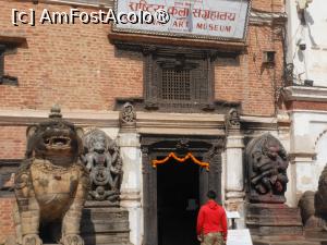 [P08] Bhaktapur - Piața Bhaktapur Durbar.  » foto by iulianic
 - 
<span class="allrVoted glyphicon glyphicon-heart hidden" id="av1468082"></span>
<a class="m-l-10 hidden" id="sv1468082" onclick="voting_Foto_DelVot(,1468082,11367)" role="button">șterge vot <span class="glyphicon glyphicon-remove"></span></a>
<a id="v91468082" class=" c-red"  onclick="voting_Foto_SetVot(1468082)" role="button"><span class="glyphicon glyphicon-heart-empty"></span> <b>LIKE</b> = Votează poza</a> <img class="hidden"  id="f1468082W9" src="/imagini/loader.gif" border="0" /><span class="AjErrMes hidden" id="e1468082ErM"></span>