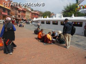 [P26] Kathmandu - La Stupa Boudhanath. » foto by iulianic
 - 
<span class="allrVoted glyphicon glyphicon-heart hidden" id="av1469329"></span>
<a class="m-l-10 hidden" id="sv1469329" onclick="voting_Foto_DelVot(,1469329,11367)" role="button">șterge vot <span class="glyphicon glyphicon-remove"></span></a>
<a id="v91469329" class=" c-red"  onclick="voting_Foto_SetVot(1469329)" role="button"><span class="glyphicon glyphicon-heart-empty"></span> <b>LIKE</b> = Votează poza</a> <img class="hidden"  id="f1469329W9" src="/imagini/loader.gif" border="0" /><span class="AjErrMes hidden" id="e1469329ErM"></span>