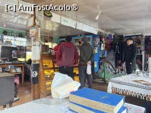 [P54] Cafeneaua din Kyanjin Gompa. » foto by Mika
 - 
<span class="allrVoted glyphicon glyphicon-heart hidden" id="av1506038"></span>
<a class="m-l-10 hidden" id="sv1506038" onclick="voting_Foto_DelVot(,1506038,11367)" role="button">șterge vot <span class="glyphicon glyphicon-remove"></span></a>
<a id="v91506038" class=" c-red"  onclick="voting_Foto_SetVot(1506038)" role="button"><span class="glyphicon glyphicon-heart-empty"></span> <b>LIKE</b> = Votează poza</a> <img class="hidden"  id="f1506038W9" src="/imagini/loader.gif" border="0" /><span class="AjErrMes hidden" id="e1506038ErM"></span>