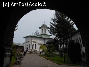 [P10] București - Parcul Plumbuita. Biserica Mănăstirii Plumbuita aflată în parc. » foto by iulianic
 - 
<span class="allrVoted glyphicon glyphicon-heart hidden" id="av1366962"></span>
<a class="m-l-10 hidden" id="sv1366962" onclick="voting_Foto_DelVot(,1366962,11447)" role="button">șterge vot <span class="glyphicon glyphicon-remove"></span></a>
<a id="v91366962" class=" c-red"  onclick="voting_Foto_SetVot(1366962)" role="button"><span class="glyphicon glyphicon-heart-empty"></span> <b>LIKE</b> = Votează poza</a> <img class="hidden"  id="f1366962W9" src="/imagini/loader.gif" border="0" /><span class="AjErrMes hidden" id="e1366962ErM"></span>