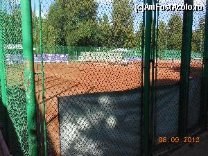 [P49] Parcul Herăstrău - Terenuri de tenis.  » foto by iulianic
 - 
<span class="allrVoted glyphicon glyphicon-heart hidden" id="av625327"></span>
<a class="m-l-10 hidden" id="sv625327" onclick="voting_Foto_DelVot(,625327,11447)" role="button">șterge vot <span class="glyphicon glyphicon-remove"></span></a>
<a id="v9625327" class=" c-red"  onclick="voting_Foto_SetVot(625327)" role="button"><span class="glyphicon glyphicon-heart-empty"></span> <b>LIKE</b> = Votează poza</a> <img class="hidden"  id="f625327W9" src="/imagini/loader.gif" border="0" /><span class="AjErrMes hidden" id="e625327ErM"></span>