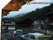 [P78] priveliste din balconul nostru.Observati sus in stanga, este satul urmator Hart im Zillertal cu biserica aceea deosebita. » foto by adryana
 - 
<span class="allrVoted glyphicon glyphicon-heart hidden" id="av314103"></span>
<a class="m-l-10 hidden" id="sv314103" onclick="voting_Foto_DelVot(,314103,11485)" role="button">șterge vot <span class="glyphicon glyphicon-remove"></span></a>
<a id="v9314103" class=" c-red"  onclick="voting_Foto_SetVot(314103)" role="button"><span class="glyphicon glyphicon-heart-empty"></span> <b>LIKE</b> = Votează poza</a> <img class="hidden"  id="f314103W9" src="/imagini/loader.gif" border="0" /><span class="AjErrMes hidden" id="e314103ErM"></span>