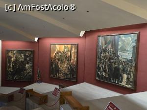 [P23] Tablouri din muzeul Panorama » foto by Mirinda
 - 
<span class="allrVoted glyphicon glyphicon-heart hidden" id="av1539101"></span>
<a class="m-l-10 hidden" id="sv1539101" onclick="voting_Foto_DelVot(,1539101,11645)" role="button">șterge vot <span class="glyphicon glyphicon-remove"></span></a>
<a id="v91539101" class=" c-red"  onclick="voting_Foto_SetVot(1539101)" role="button"><span class="glyphicon glyphicon-heart-empty"></span> <b>LIKE</b> = Votează poza</a> <img class="hidden"  id="f1539101W9" src="/imagini/loader.gif" border="0" /><span class="AjErrMes hidden" id="e1539101ErM"></span>